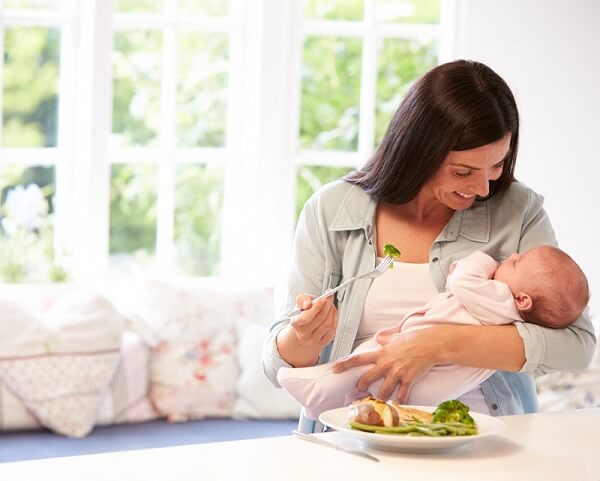 Chế độ ăn giảm cân cho mẹ sau sinh